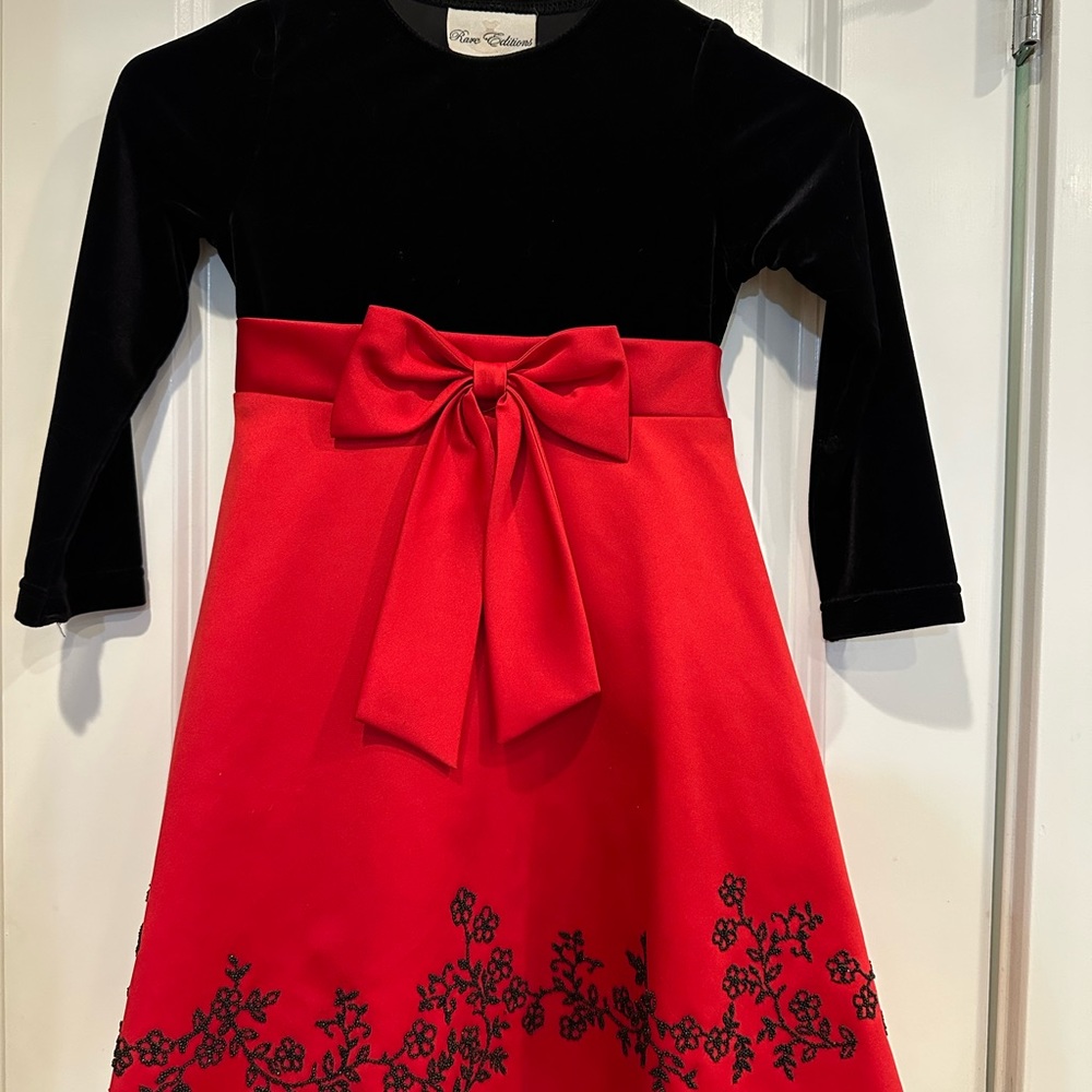 Rare Editions Girl’s Black Velvet and Red Satin Holiday Dress, Size 5